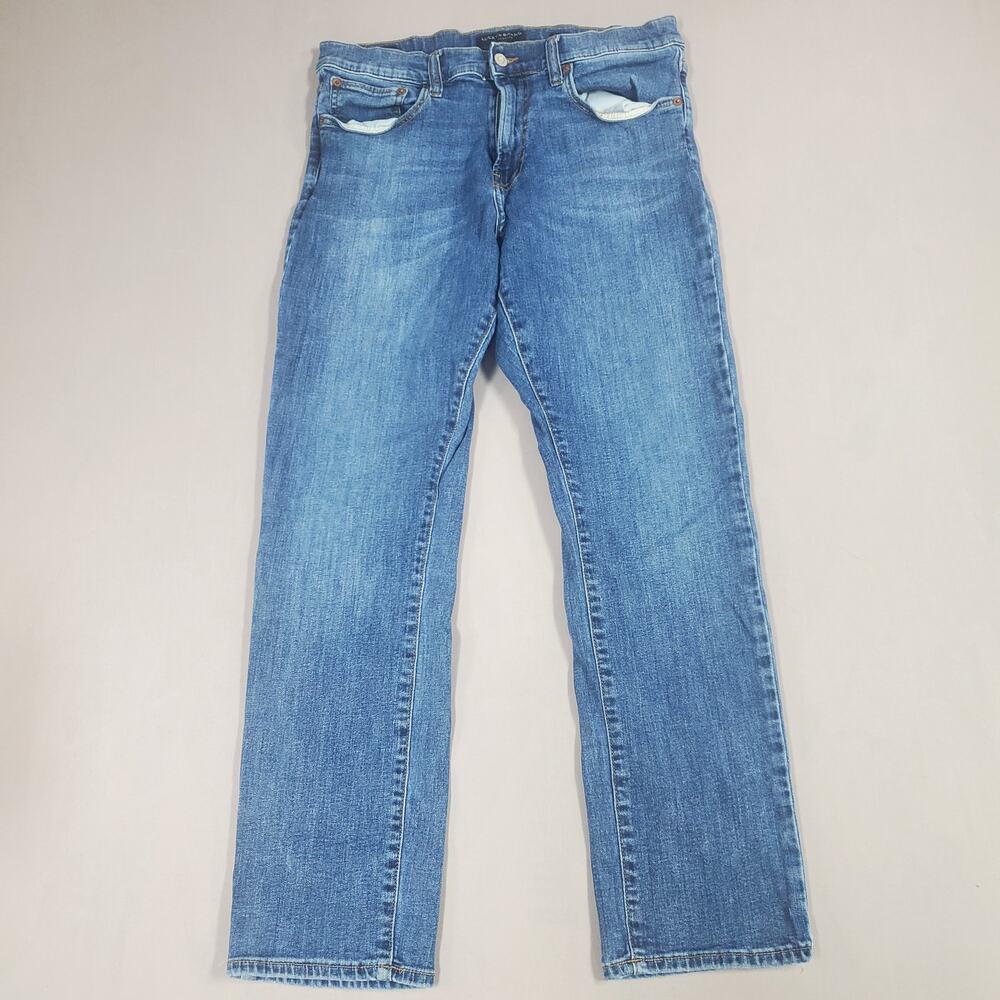 Lucky Brand 410 Mens Athletic Straight Fit Jeans Size 32x30 Medium Wash